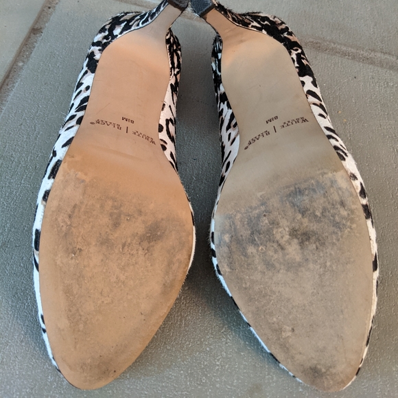 White House Black Market Heels - Picture 3 of 6